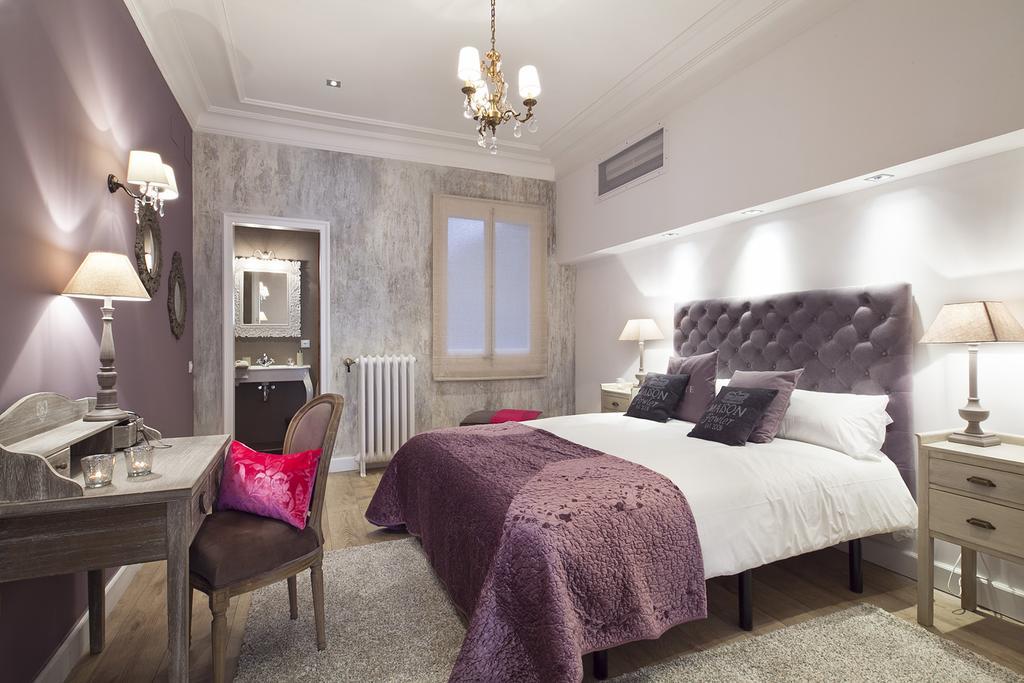 Apartments Barcelona & Home Deco Centro Bagian luar foto